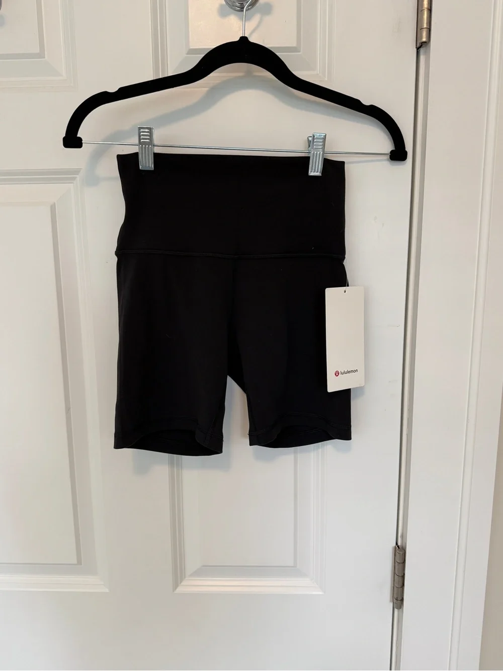 lululemon athletica Align High-Rise Short 6